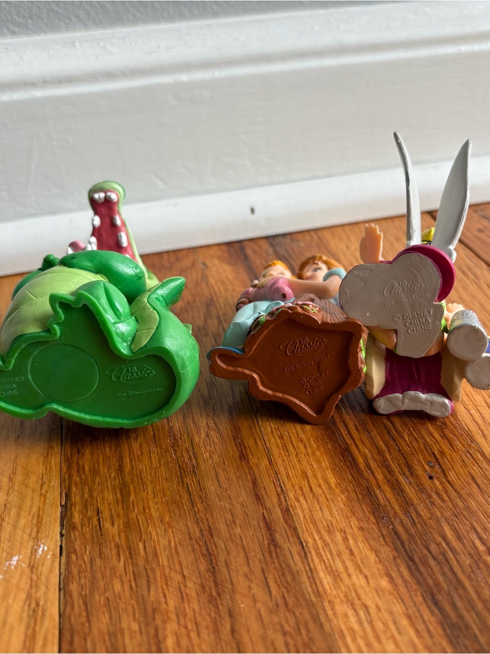 VINTAGE 90s Disney Store Lil Classics Peter Pan Figurine Set - Picture 6 of 6